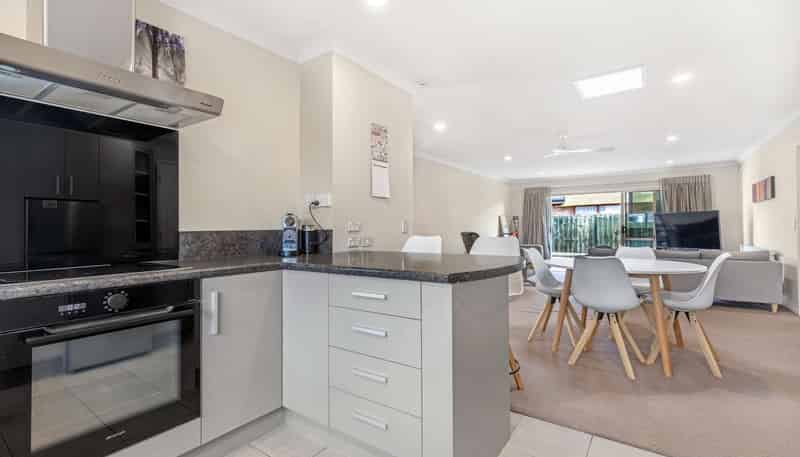 27c Seddon Street, Glenholme
