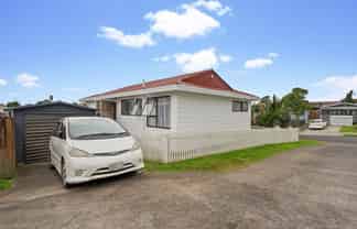 3/1 Rebecca Rise, Clendon Park