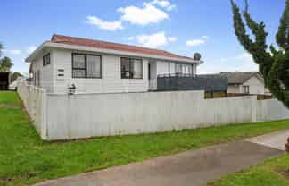 3/1 Rebecca Rise, Clendon Park