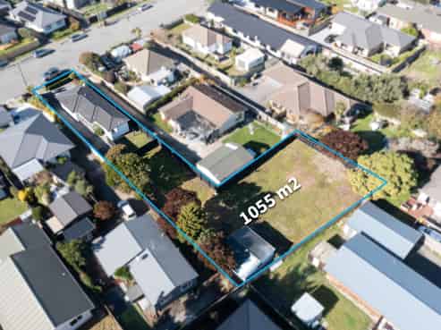 17 Woodgrove Avenue, North New Brighton