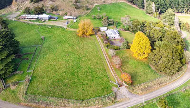 326 Creek Road, Mangamahu