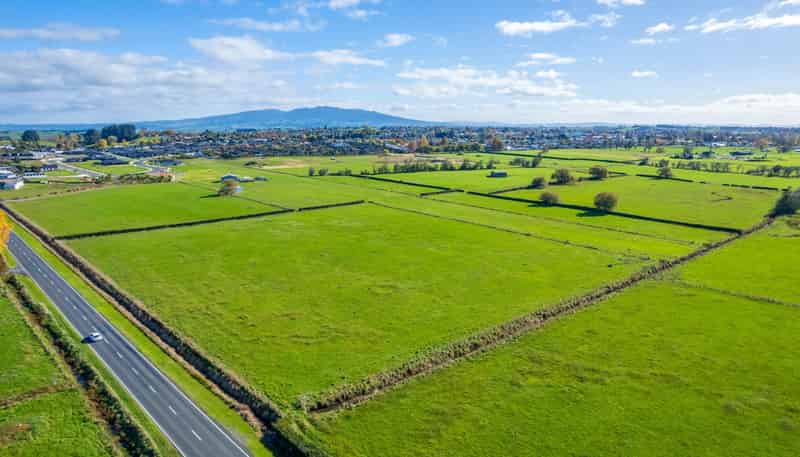  Park Road and Golf Road, Te Awamutu