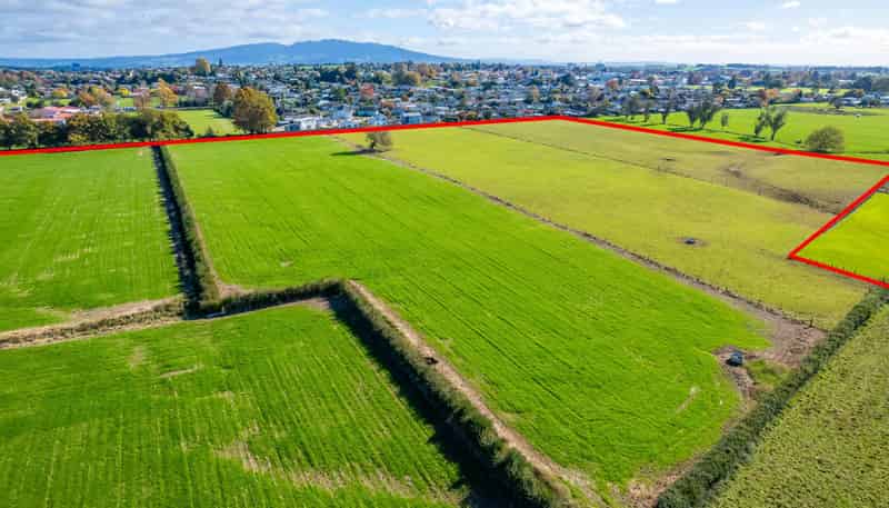  Park Road and Golf Road, Te Awamutu