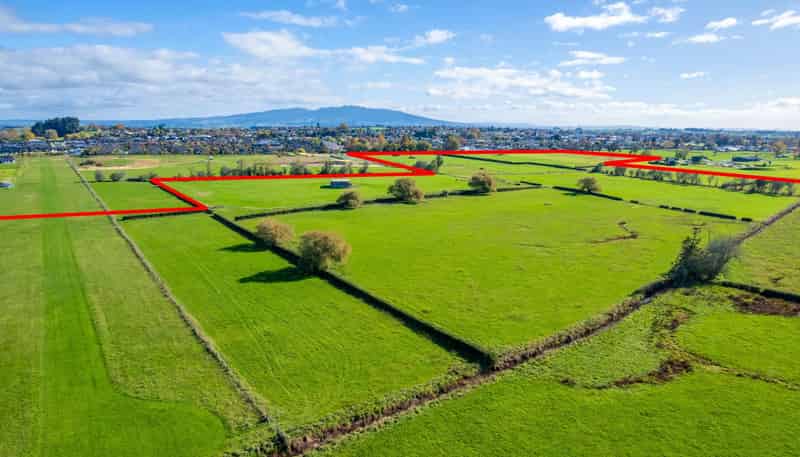  Park Road and Golf Road, Te Awamutu