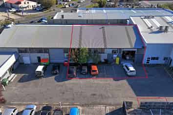 Birmingham Drive beauty - 458sqm