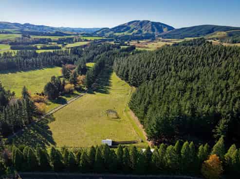 8P Davaar Road, Greta Valley