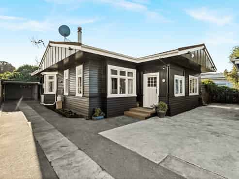 709 Southland Road, Raureka