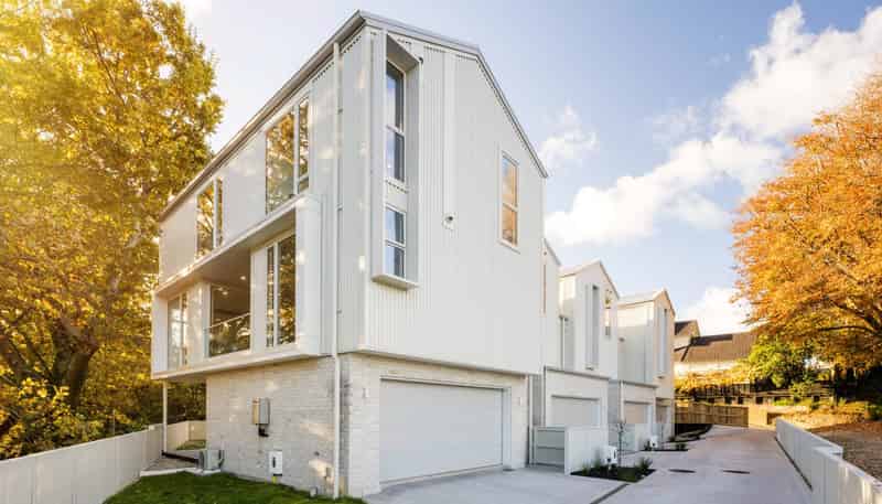 1/2 Woodstock Road, Fairfield