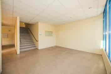 VACANT COMMERCIAL BUILDING 