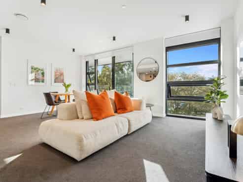 608/8 Kingsland Terrace, Kingsland