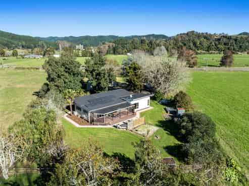 95 White Pine Bush Road, Awakeri