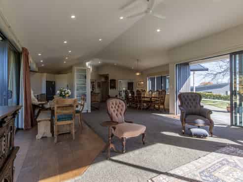 11 Apatu Place, Waipukurau