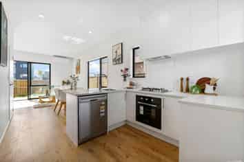 27 Hearth Street, Flat Bush
