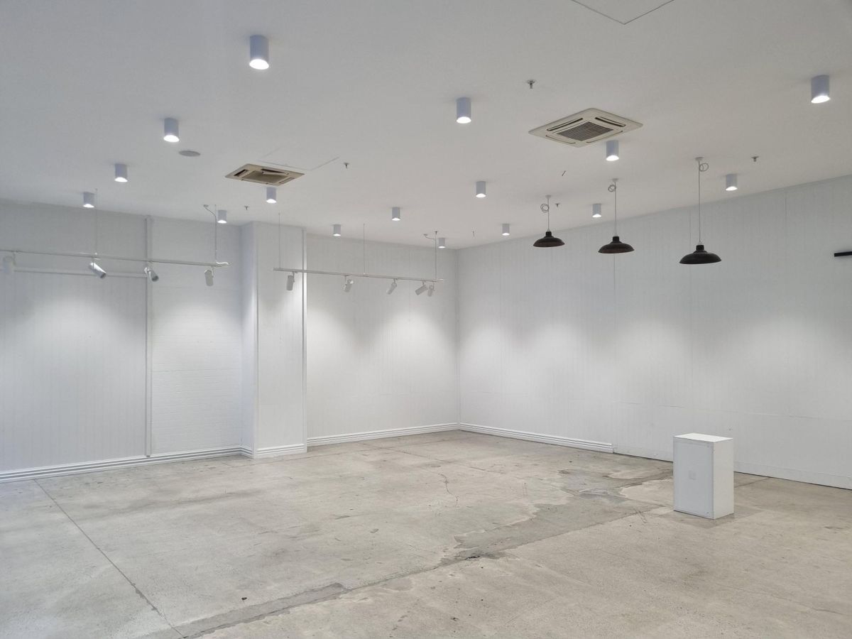 Premium Retail Space on Brandon Street, Wellington – pohled 2
