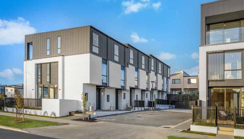 4/239 Flat Bush School Road, Flat Bush