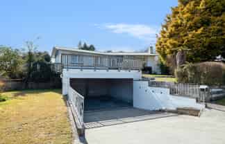 2 Hector Place, Westbrook