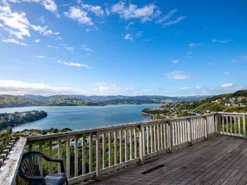 89 Kahu Road, Paremata