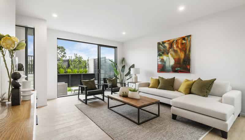 69 Bearing Parade, Long Bay