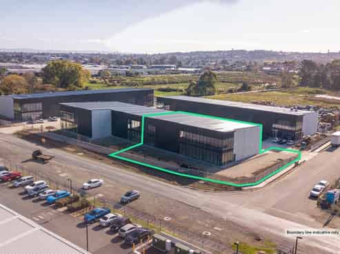 CBRE | Part of Unit C Available in Takanini