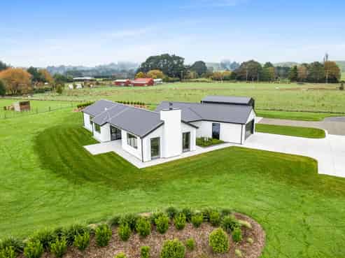 18 Ranfurly Road, Pahiatua