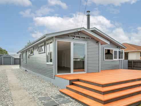 61 Derby Street, Westport