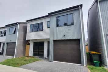 D/425 Great South Road , Opaheke