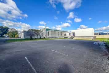 Prime leasing opportunity!