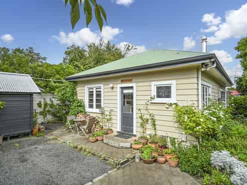 623A Nelson Street North, Hastings