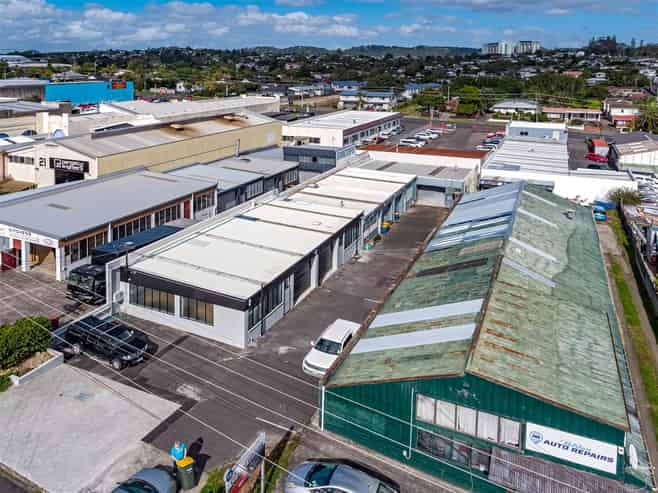 CBRE | Kelston Workshop – For Sale