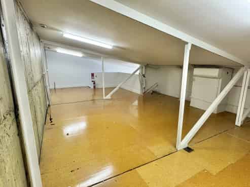 Creative Office, Prime Location