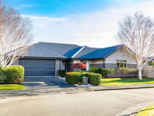 12 Bernice Crescent, Yaldhurst
