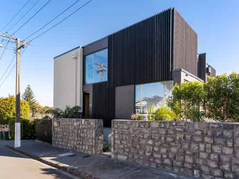 8A Webber Street, Westmere