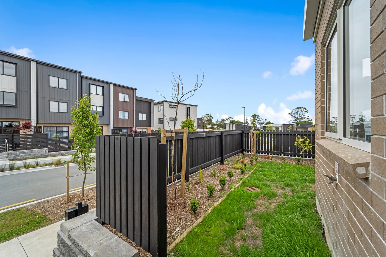 Move-In-Ready 3 Beds in Glen Eden - Več