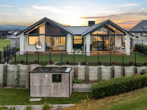 8 Goldstone Place, Omokoroa