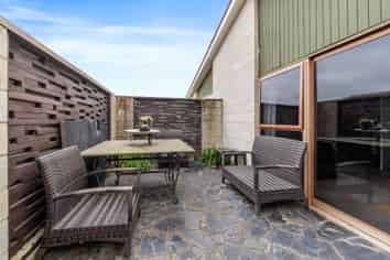 30 Hopkins Street, Gleniti