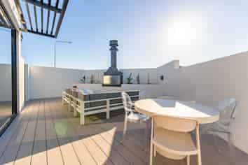 17 Lancewood Terrace, Oceanview
