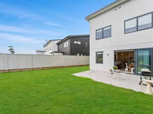 99 Katikati Drive, Manurewa