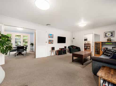 7 Astor Street, Karori