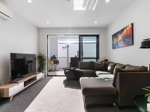 206/81 Mapou Road, Hobsonville