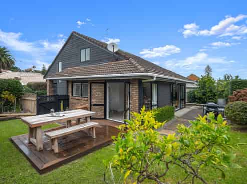 2/10 Lonsdale Street, Ellerslie