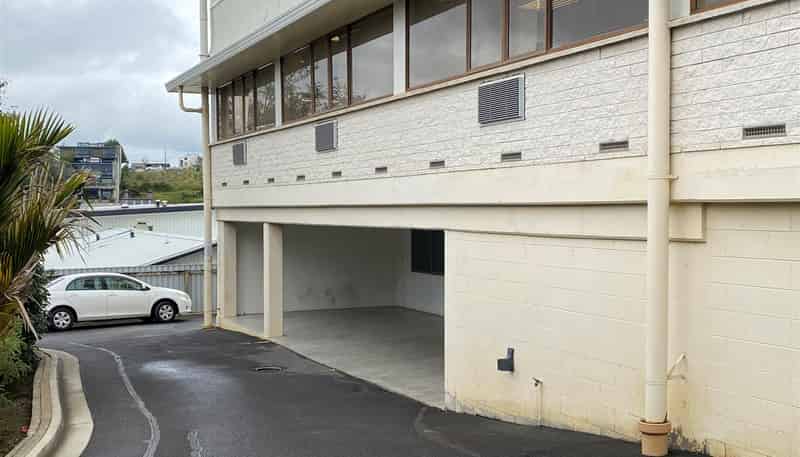  Basement, 6 Hill Street, Hamilton Central