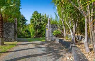 257 Pine Valley Road, Dairy Flat