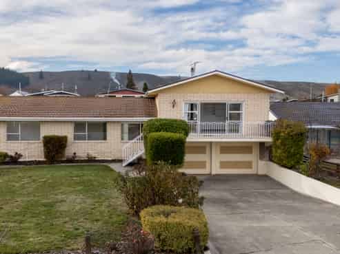 118 Sunderland Street, Clyde