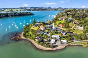 9A Beach Road, Mangonui