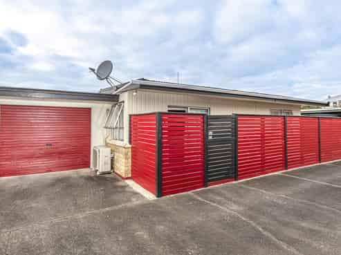 13B Konini Street, Tawhero