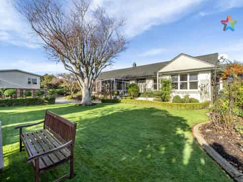 141 Layard Street, Windsor