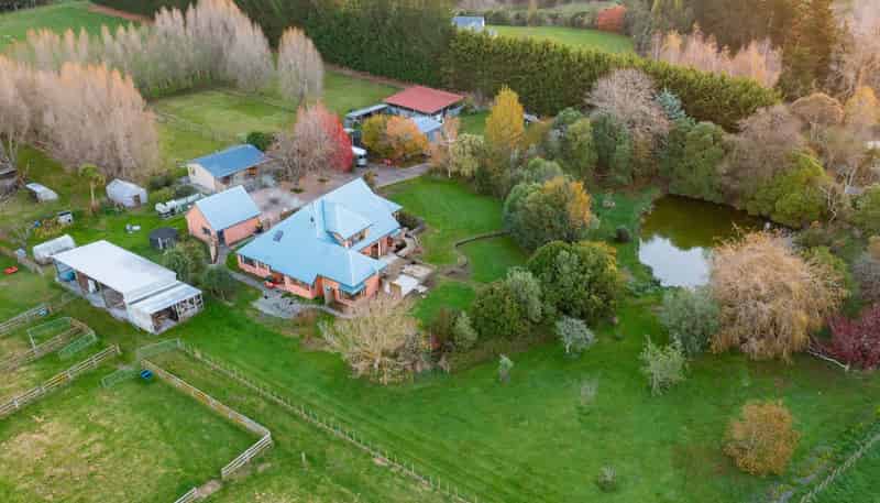 153 Halcombe Road, Feilding
