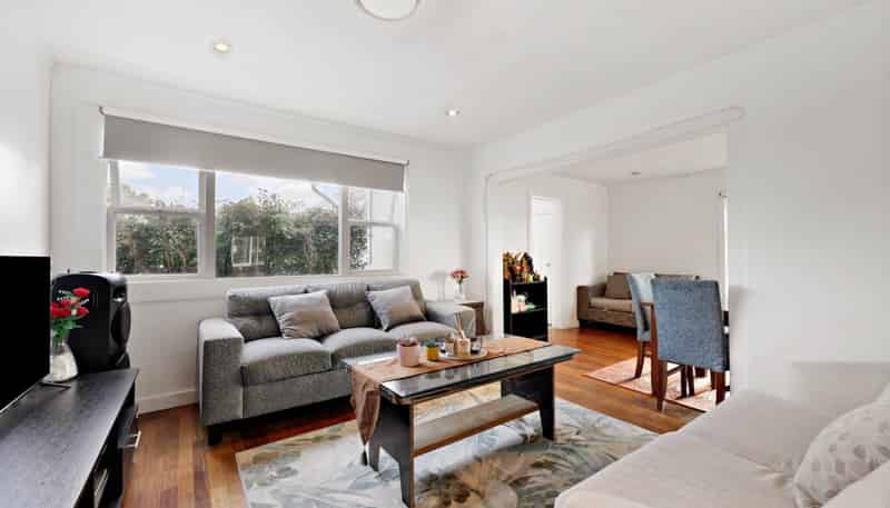 21 McLennan Road, Mount Wellington