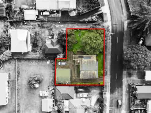 21 McLennan Road, Mount Wellington