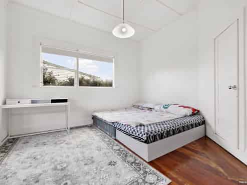 21 McLennan Road, Mount Wellington